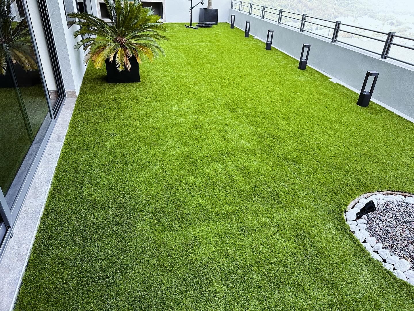 Cancha de pasto sintético instalada por Propastos Sintéticos